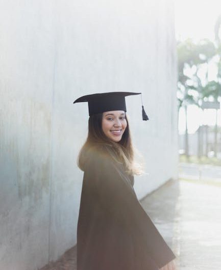 Купить диплом с занесением в реестр России быстро